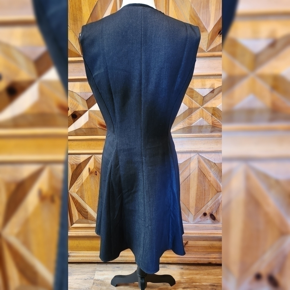 Tahari TRISTEN Sleeveless Fit & Flare Zip Up Dress Sz 8 - Picture 3 of 5